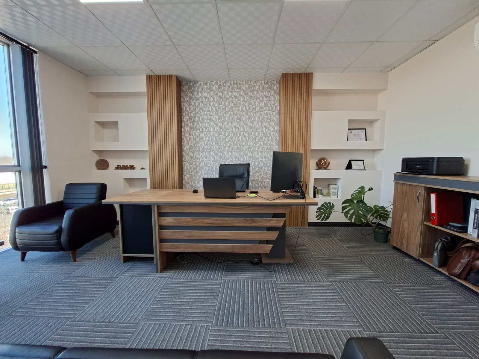 whatsapp-image-2025-12-24-at-170704